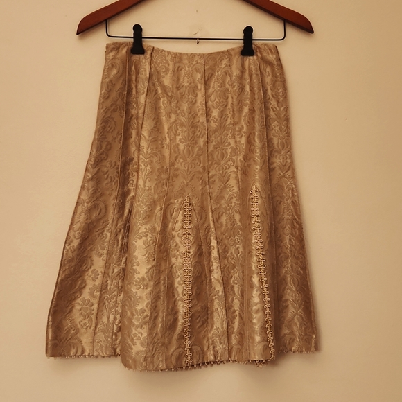 Carlisle gold damask jacquard brocade peplum blazer fit flare skirt suit - Picture 3 of 7